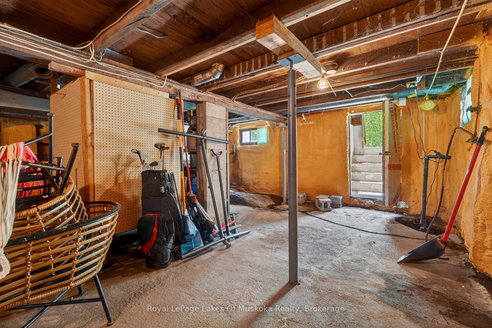 Photo 25 of 1018 Sniders Bay Road, Gravenhurst, Muskoka (S) — HOMEH
