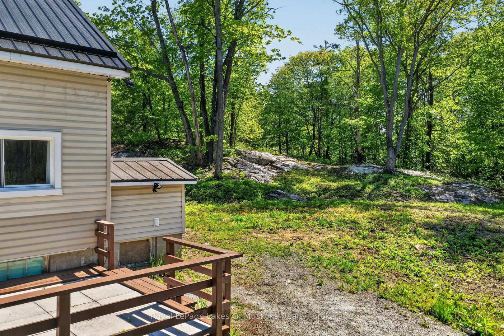 Photo 27 of 1018 Sniders Bay Road, Gravenhurst, Muskoka (S) — HOMEH