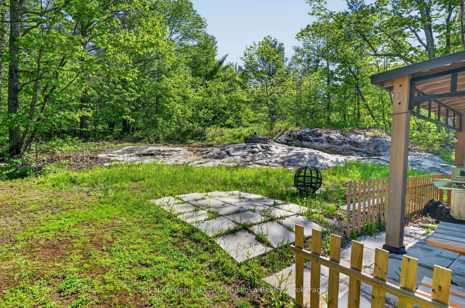 Photo 34 of 1018 Sniders Bay Road, Gravenhurst, Muskoka (S) — HOMEH