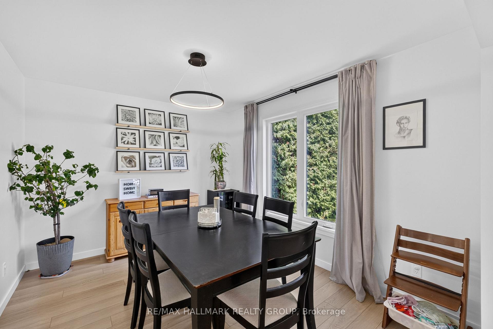 Photo 12 of 1 Hedgerow Lane, Ottawa, Stittsville (Central) — HOMEH