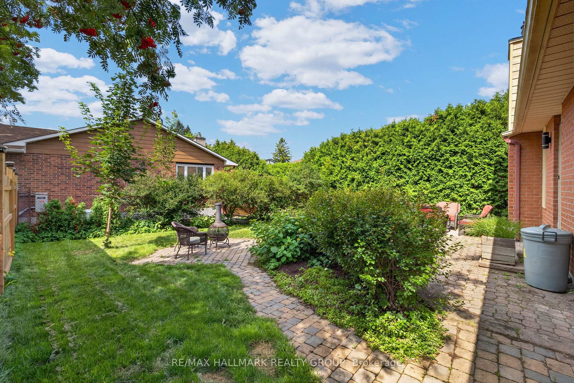 Photo 43 of 1 Hedgerow Lane, Ottawa, Stittsville (Central) — HOMEH
