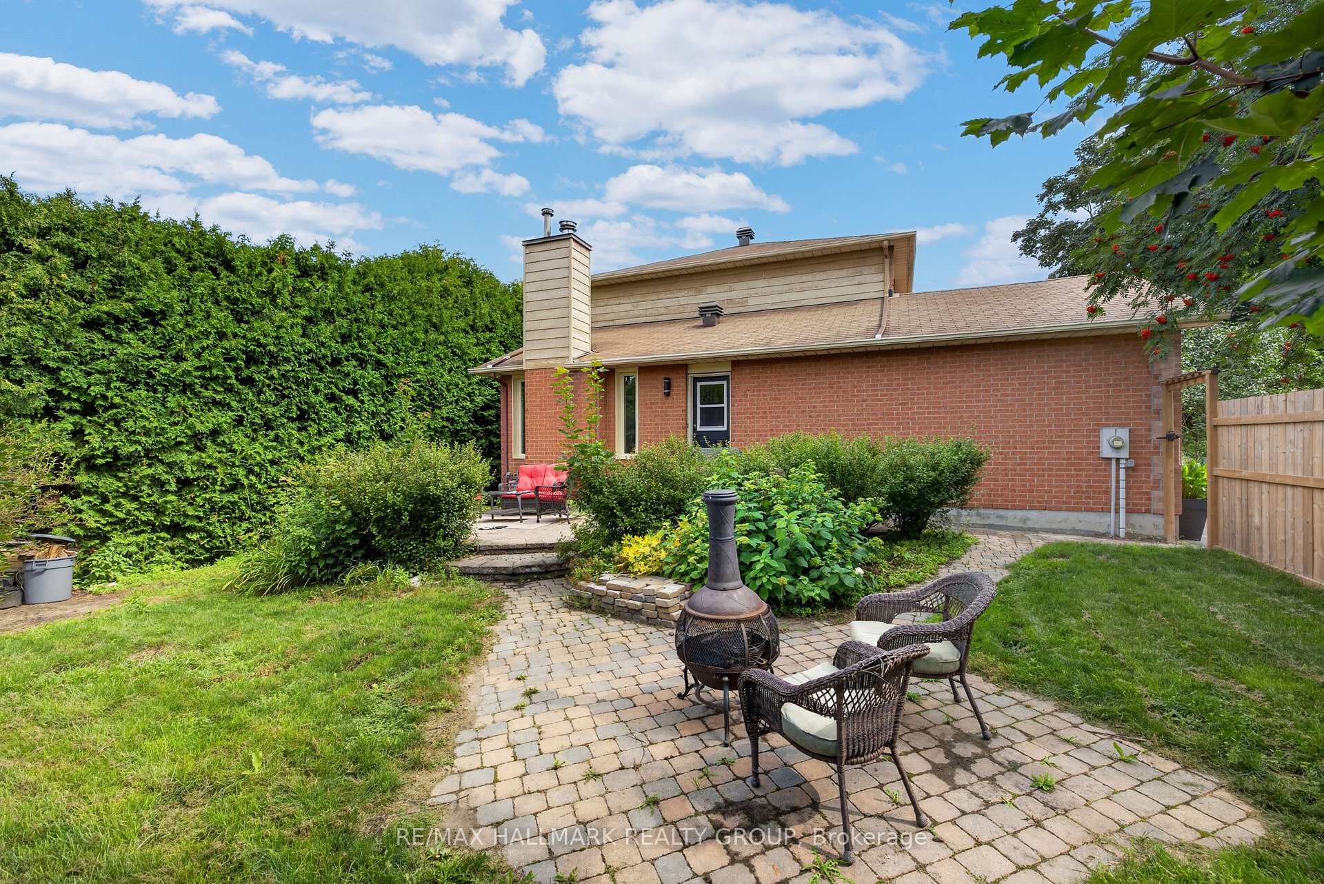 Photo 44 of 1 Hedgerow Lane, Ottawa, Stittsville (Central) — HOMEH