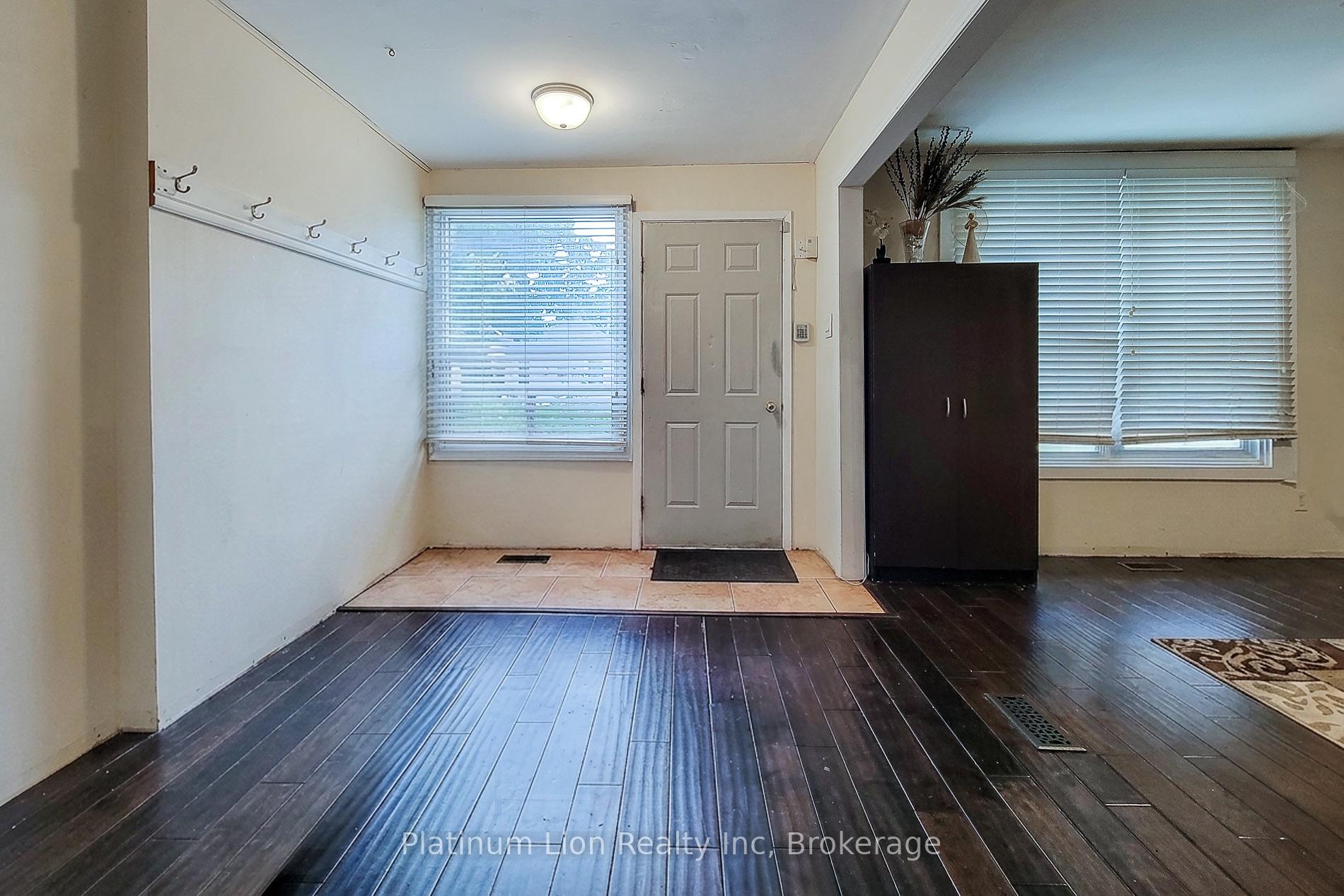 Photo 5 of 224 East 8th Street, Hamilton, Centremount — HOMEH