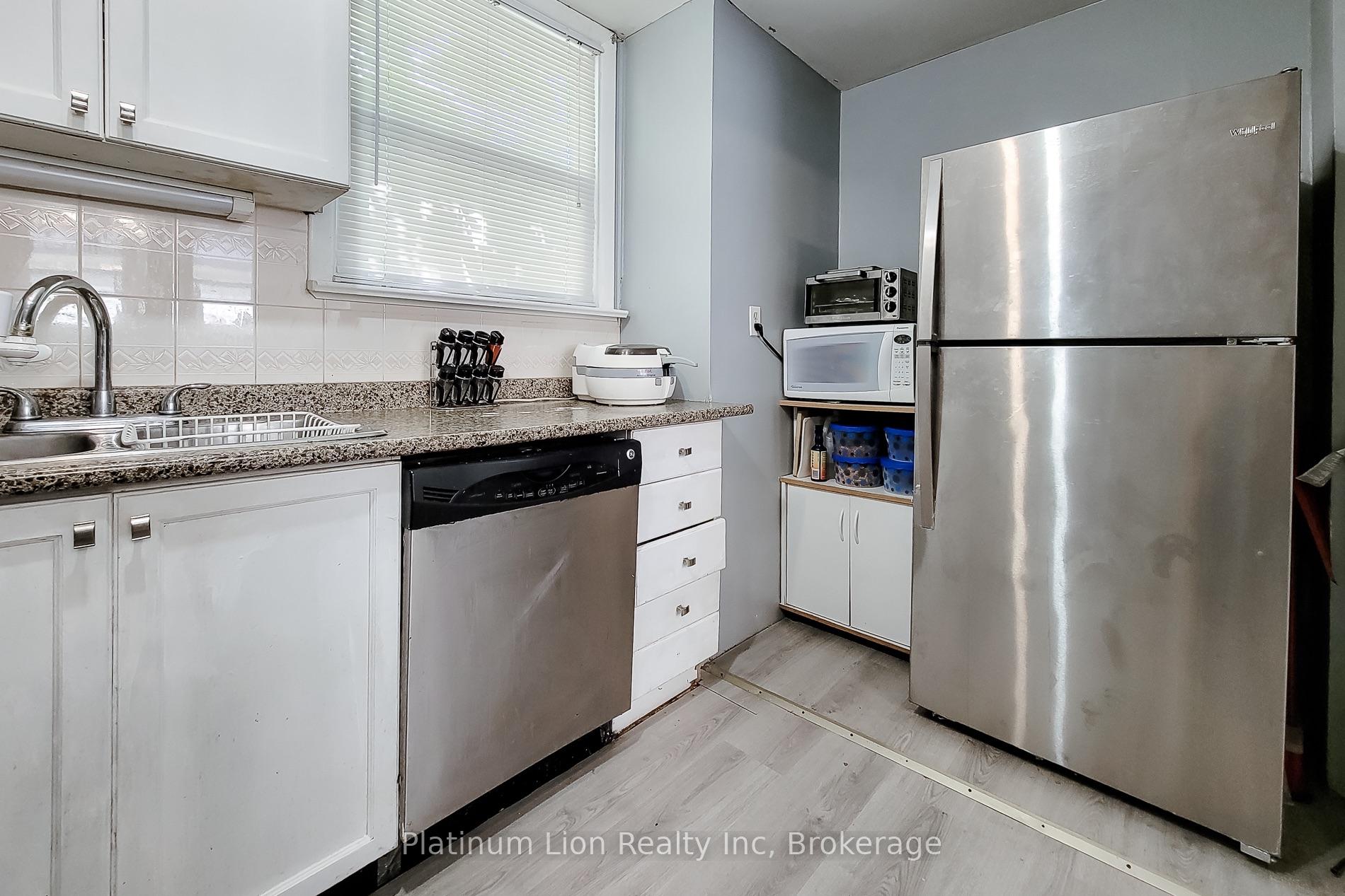 Photo 17 of 224 East 8th Street, Hamilton, Centremount — HOMEH