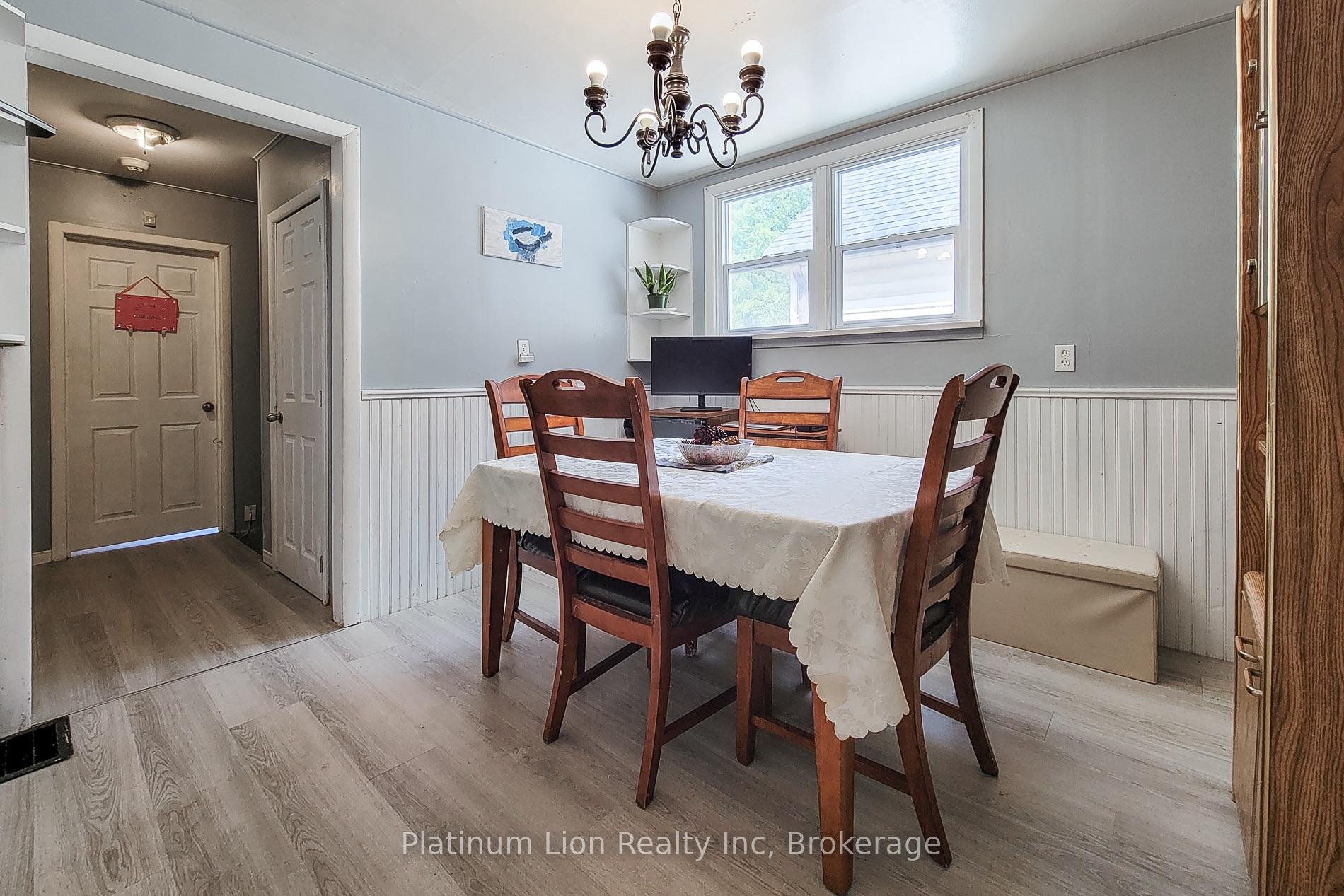 Photo 20 of 224 East 8th Street, Hamilton, Centremount — HOMEH