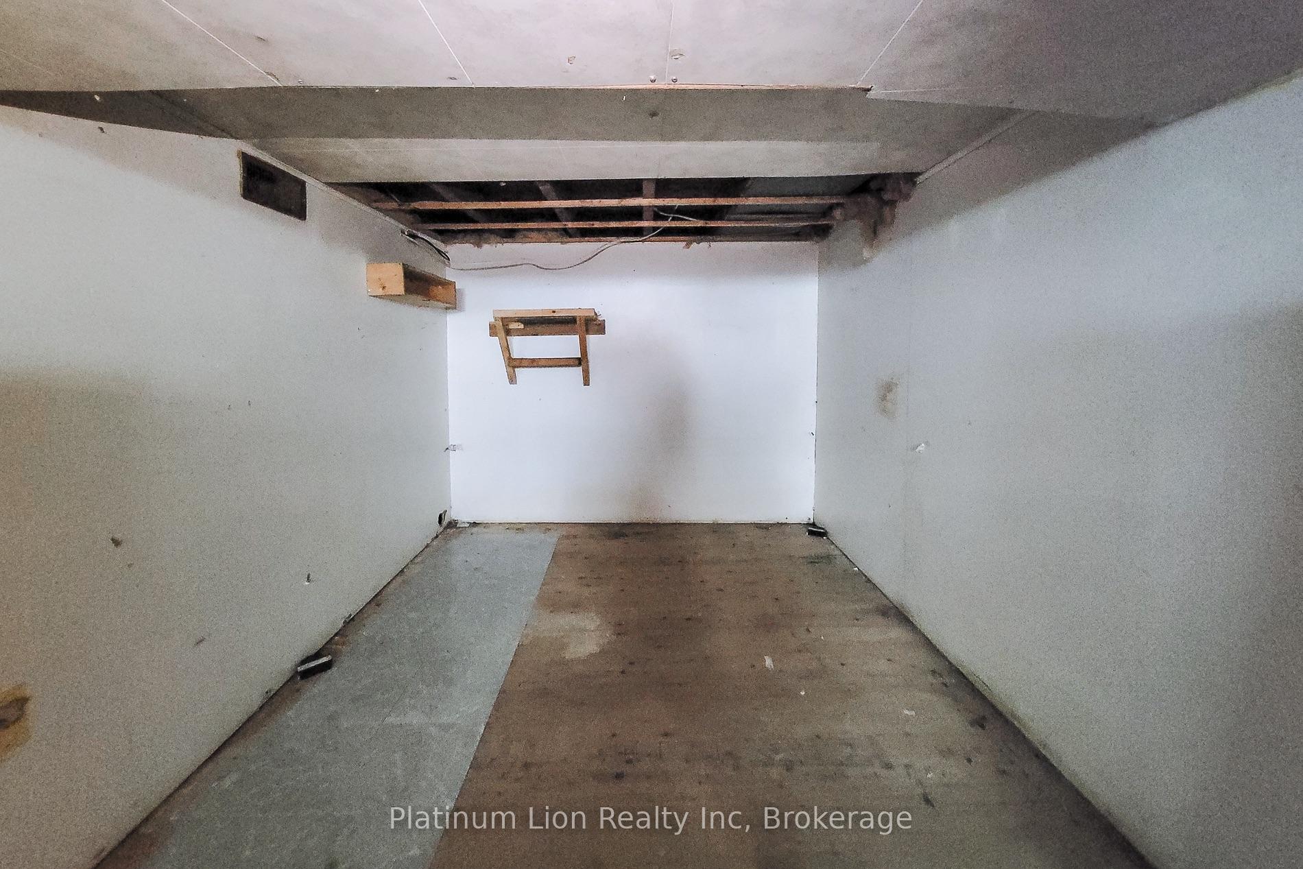 Photo 29 of 224 East 8th Street, Hamilton, Centremount — HOMEH