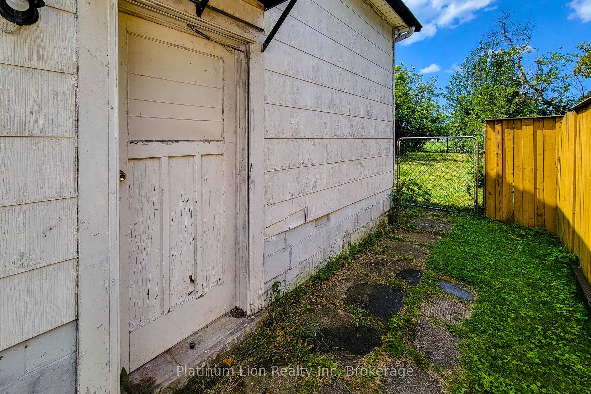 Photo 31 of 224 East 8th Street, Hamilton, Centremount — HOMEH