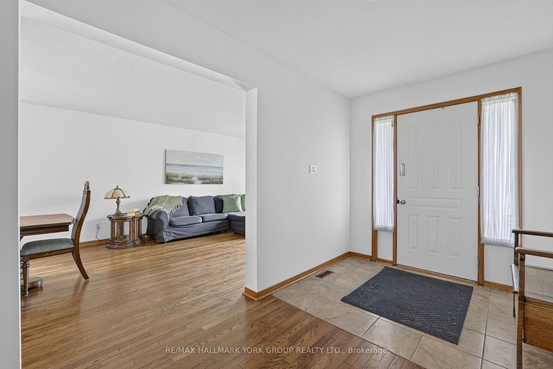 Photo 6 of 59 Riverglen Drive, Georgina, Keswick South — HOMEH