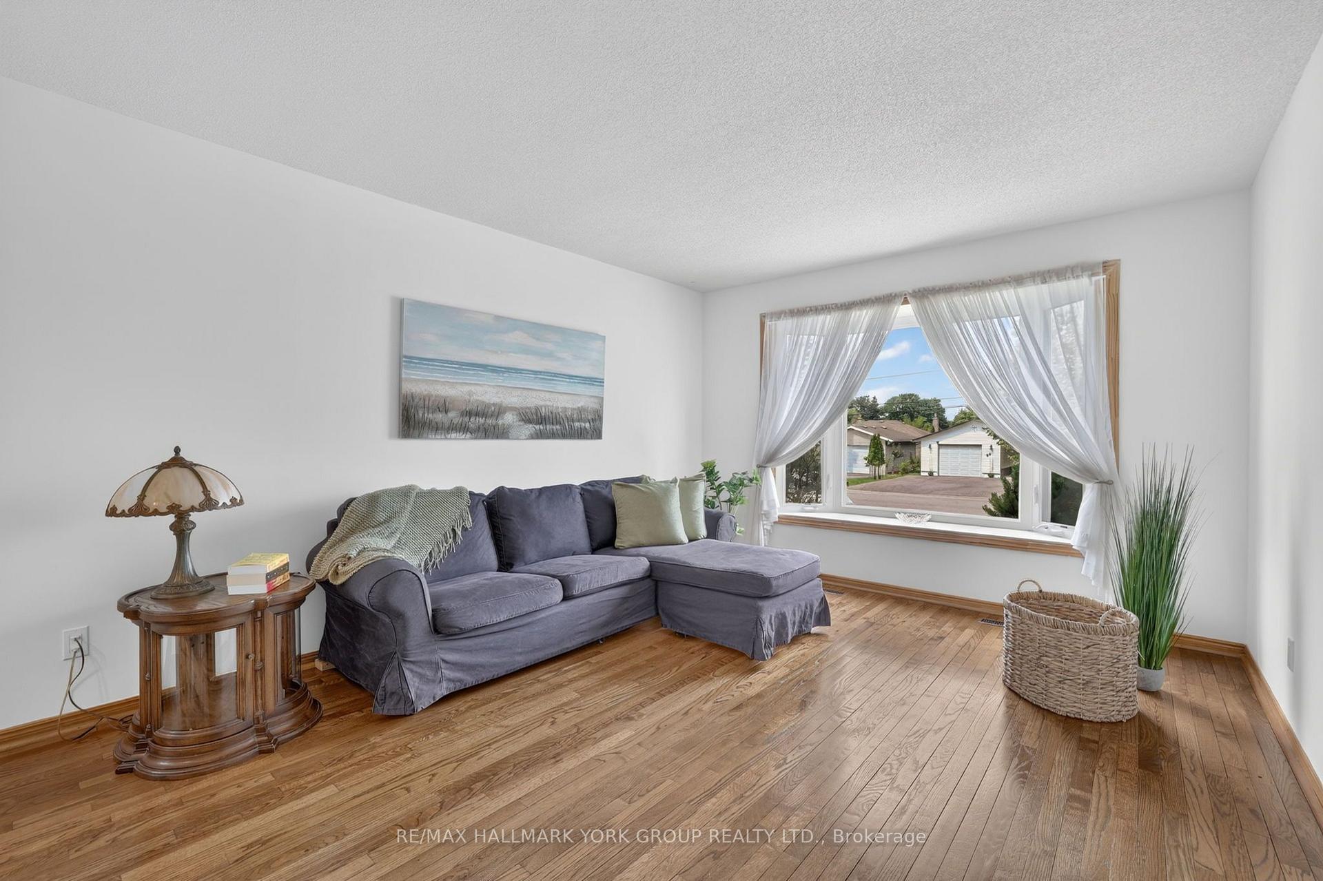 Photo 22 of 59 Riverglen Drive, Georgina, Keswick South — HOMEH