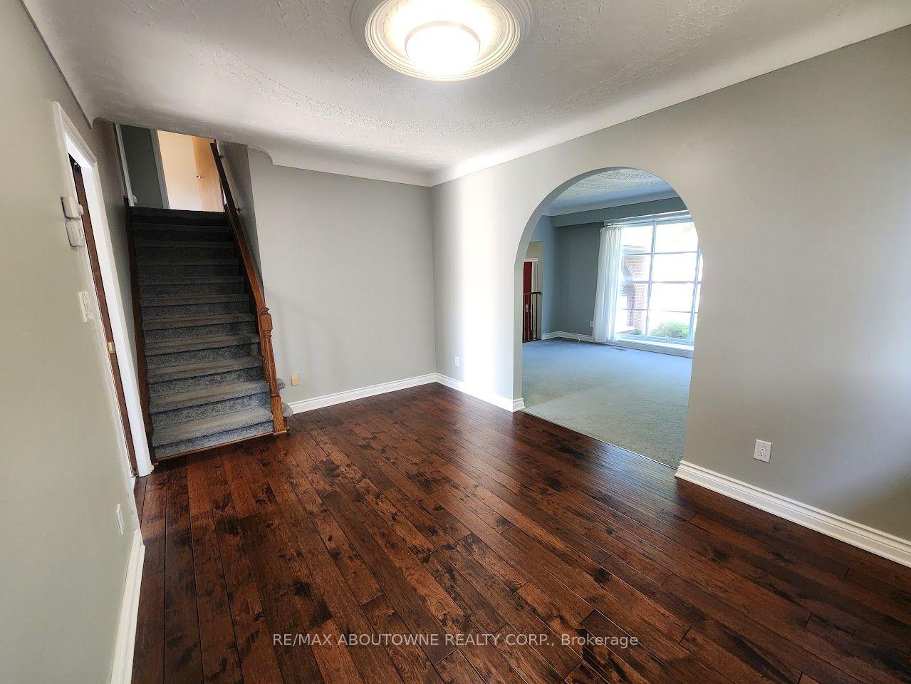 Photo 7 of 64 Adel Drive, St. Catharines, Carlton/Bunting — HOMEH