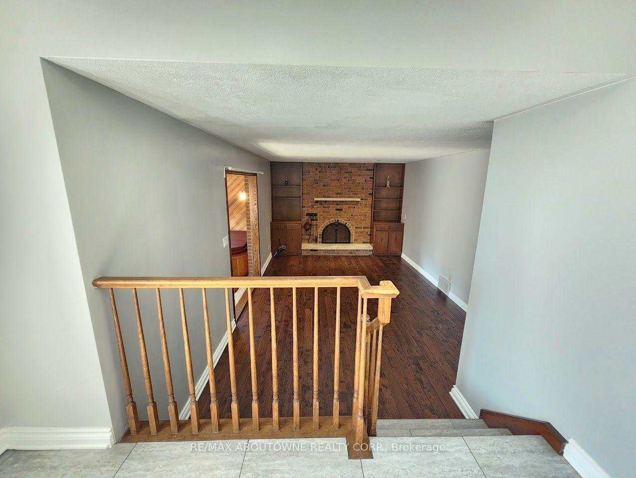 Photo 13 of 64 Adel Drive, St. Catharines, Carlton/Bunting — HOMEH