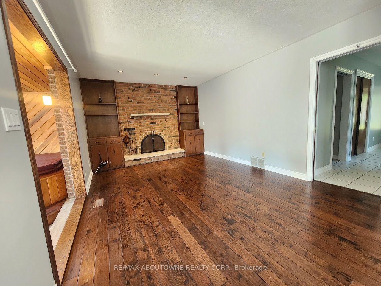 Photo 14 of 64 Adel Drive, St. Catharines, Carlton/Bunting — HOMEH