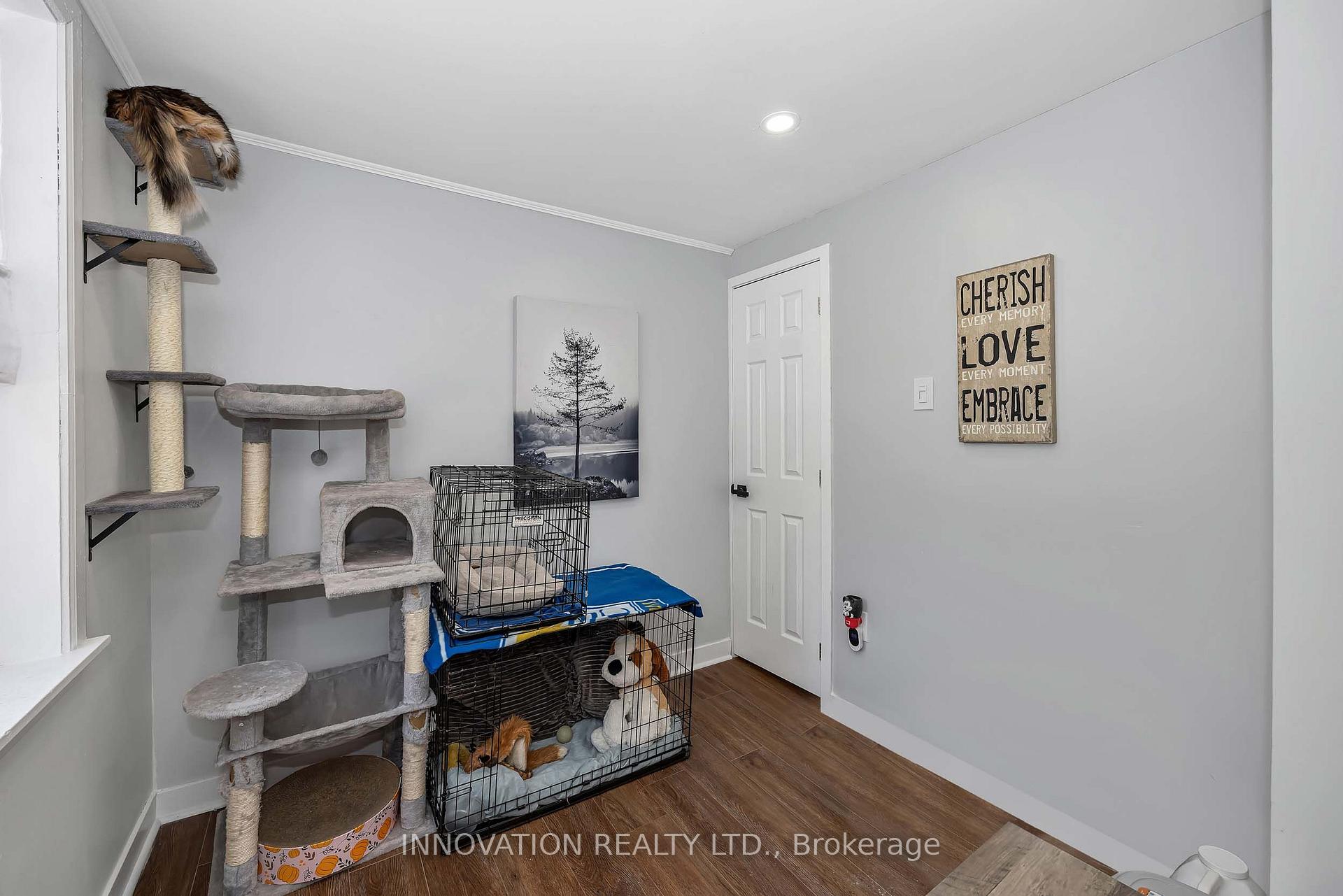 Photo 19 of 58 Russell Street N, Arnprior, Arnprior — HOMEH