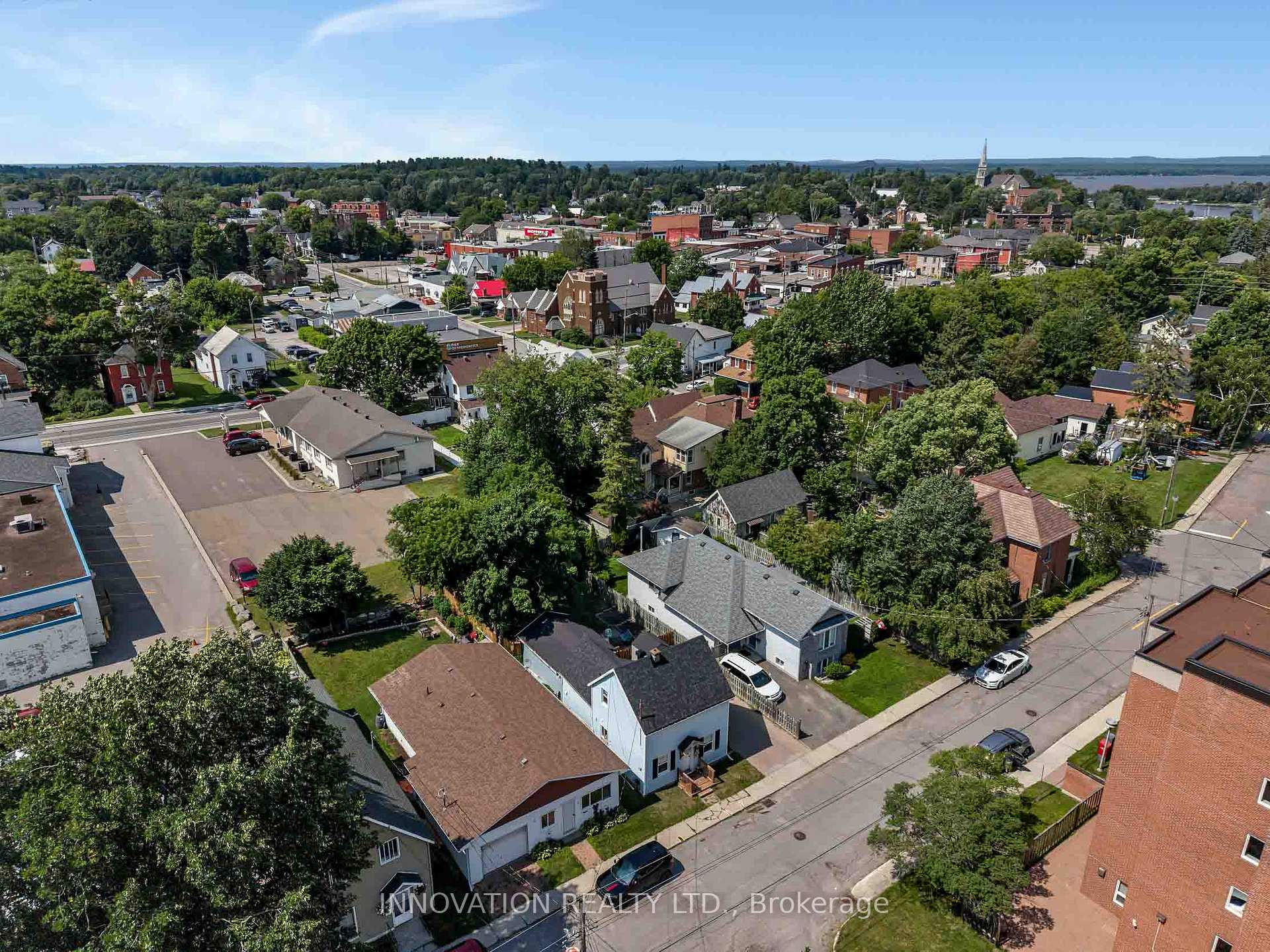 Photo 39 of 58 Russell Street N, Arnprior, Arnprior — HOMEH