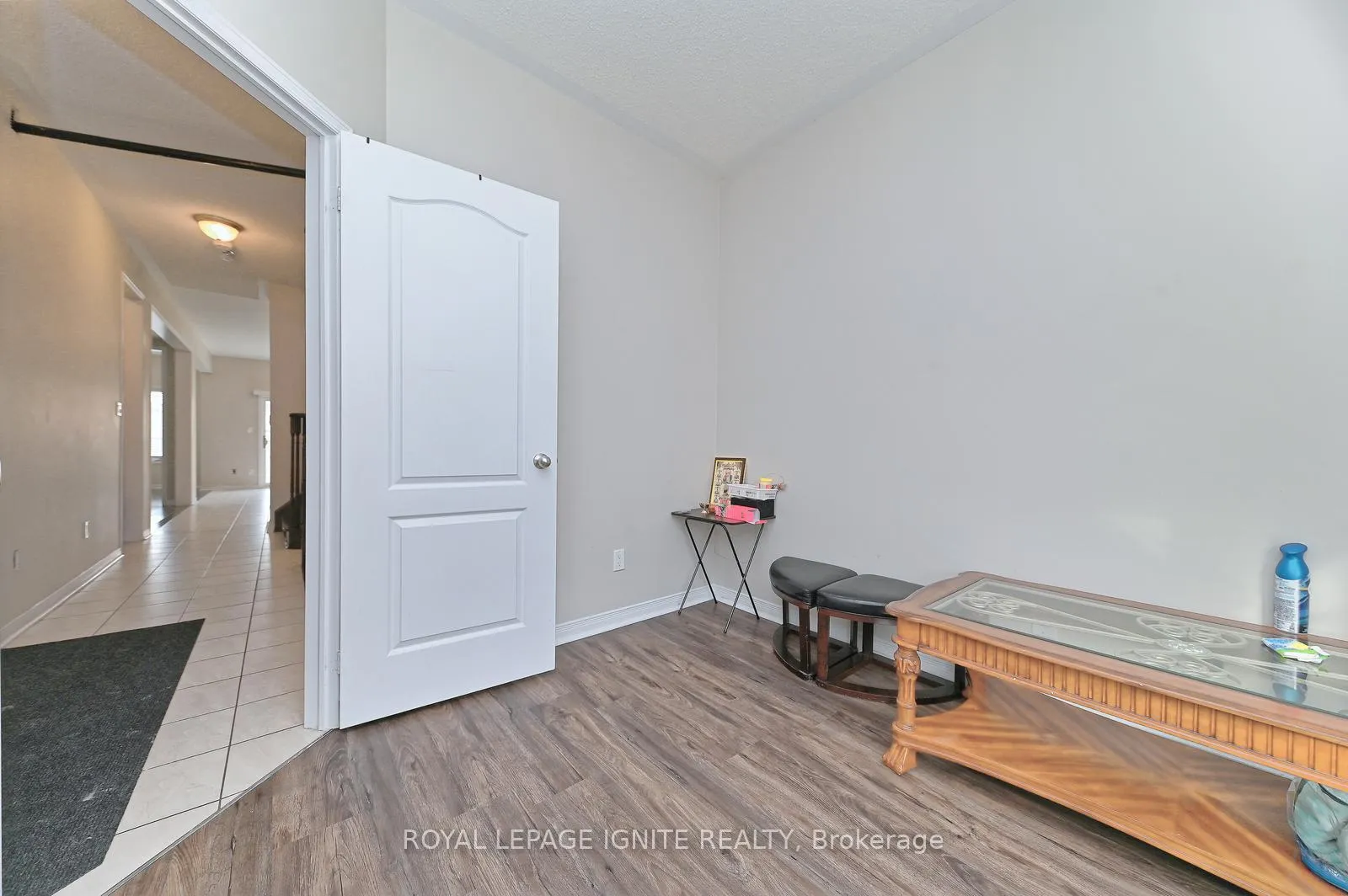 Photo 6 of 22 Thornapple Street, Brampton, Sandringham-Wellington North — HOMEH