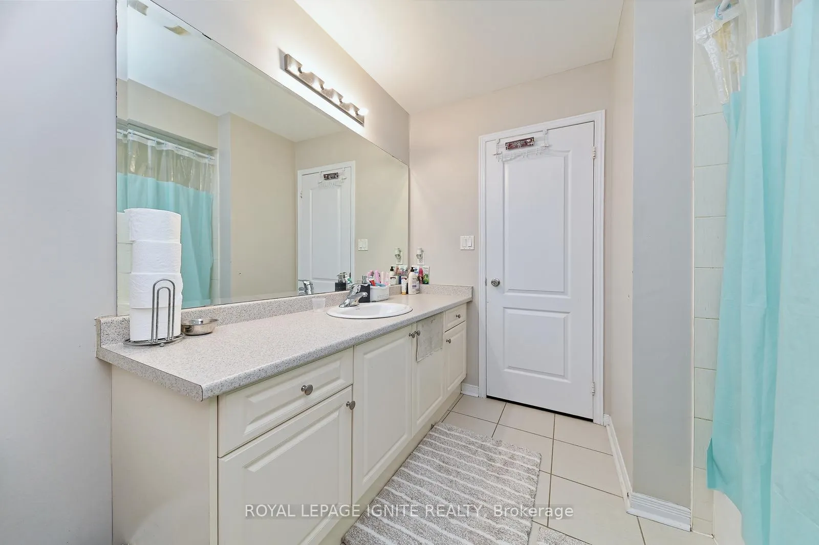 Photo 27 of 22 Thornapple Street, Brampton, Sandringham-Wellington North — HOMEH
