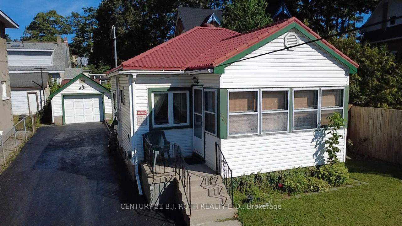 Photo 5 of 124 Mary Street, Orillia — HOMEH