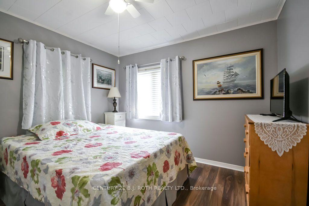 Photo 17 of 124 Mary Street, Orillia — HOMEH