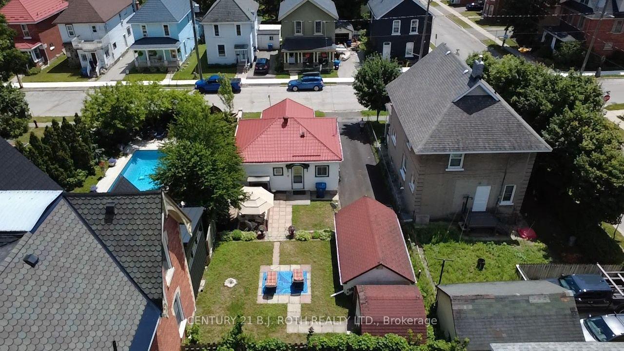 Photo 30 of 124 Mary Street, Orillia — HOMEH