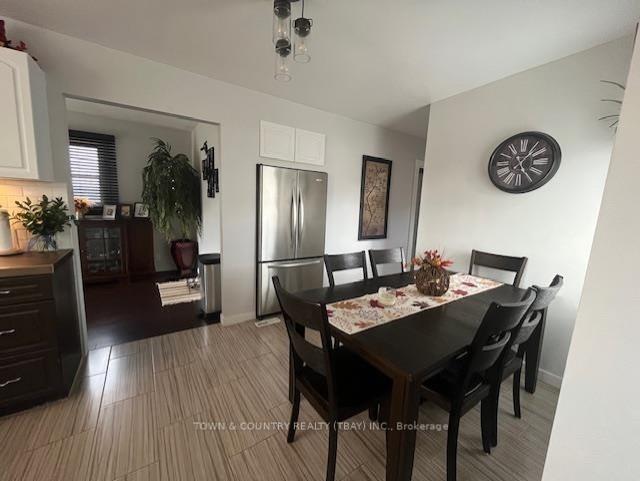 Photo 7 of 1901 Bailey Avenue, Thunder Bay, Westfort — HOMEH