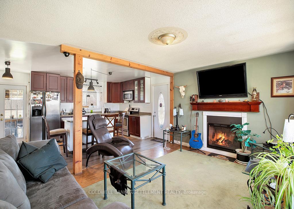 Photo 11 of 345 Elliott Road, Tay Valley, Bathurst/Burgess & Sherbrooke (Bathurst) Twp — HOMEH