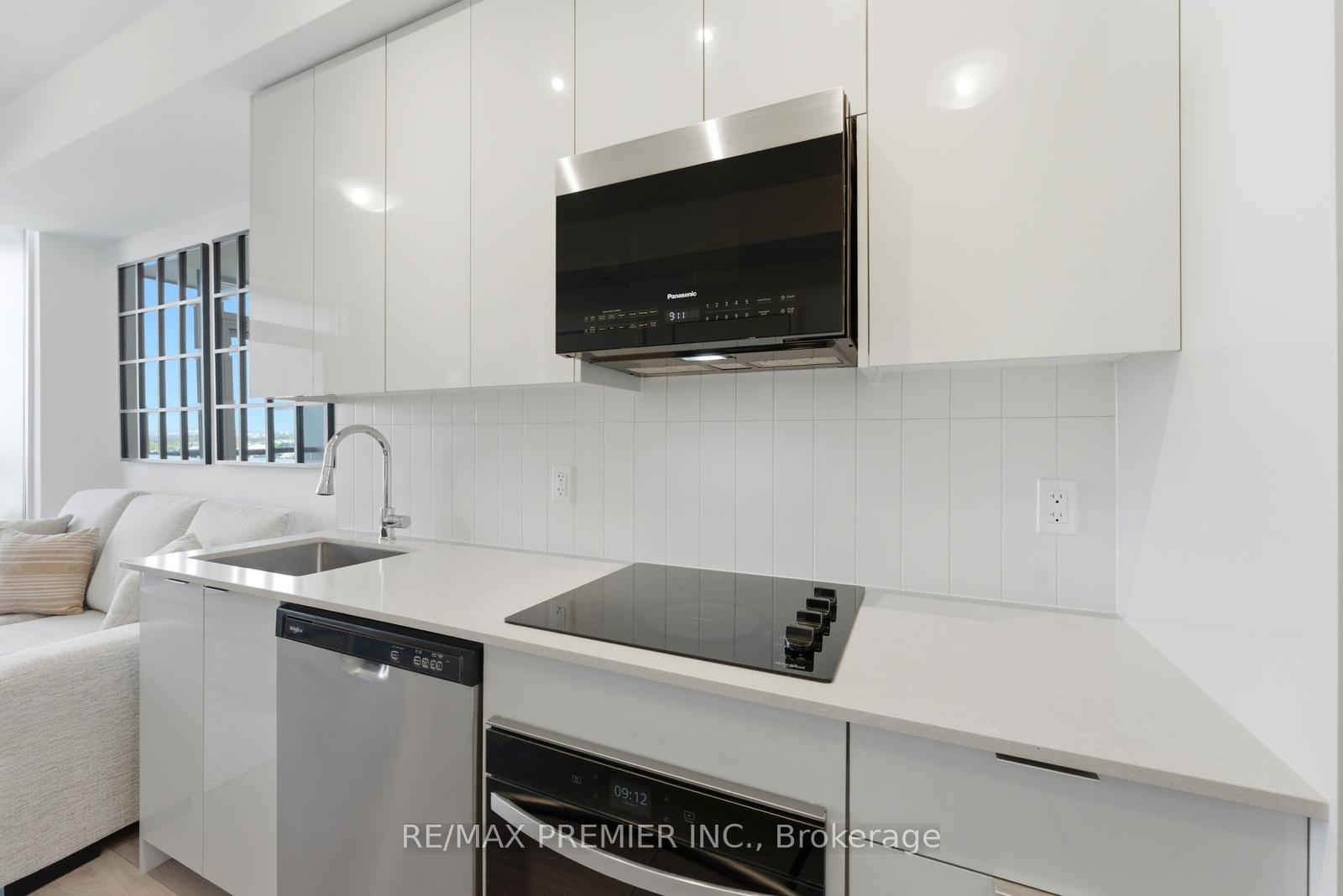 Photo 6 of Unit 1512, 10 Abeja Street, Vaughan, Concord — HOMEH