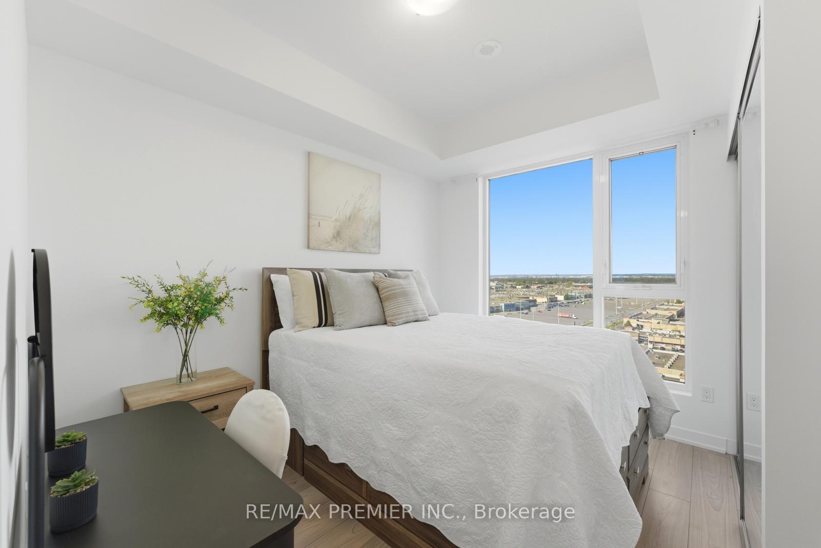 Photo 9 of Unit 1512, 10 Abeja Street, Vaughan, Concord — HOMEH