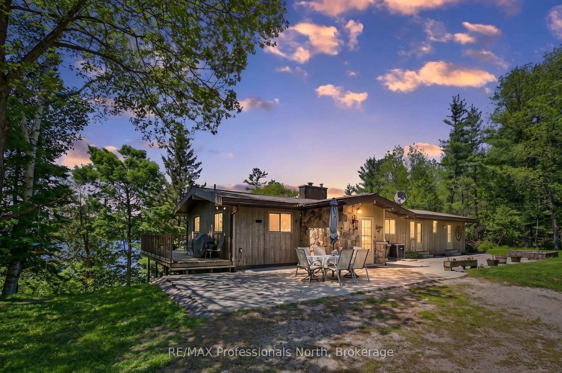 Photo 48 of 1015 Kelson Road, Minden Hills, Minden — HOMEH