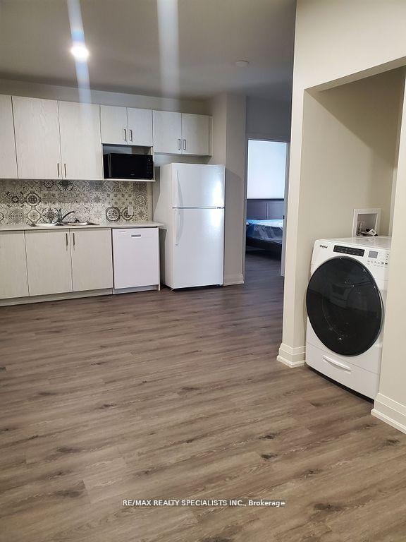 Photo 4 of Unit 206, 307 King Street E, Hamilton, Beasley — HOMEH