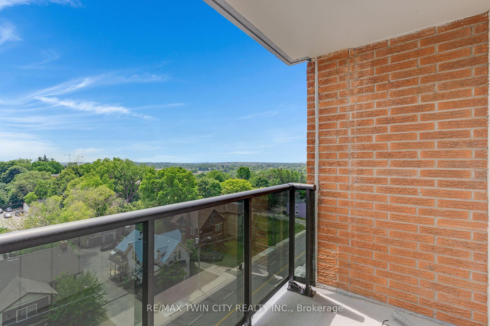 Photo 25 of 64 Benton Street, Kitchener, Cedar Hill — HOMEH