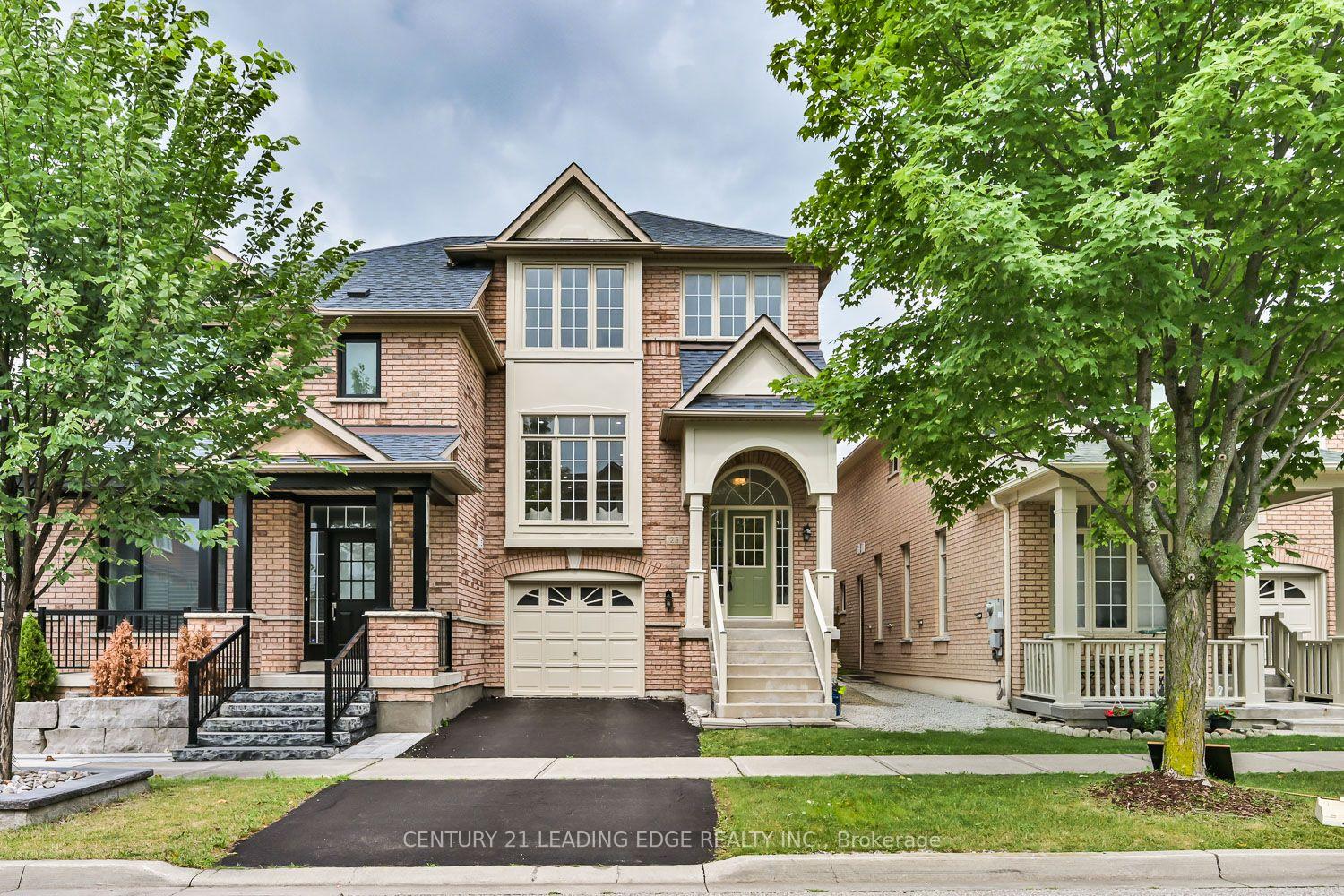 Photo 1 of 23 Crawford Street, Markham, Berczy — HOMEH