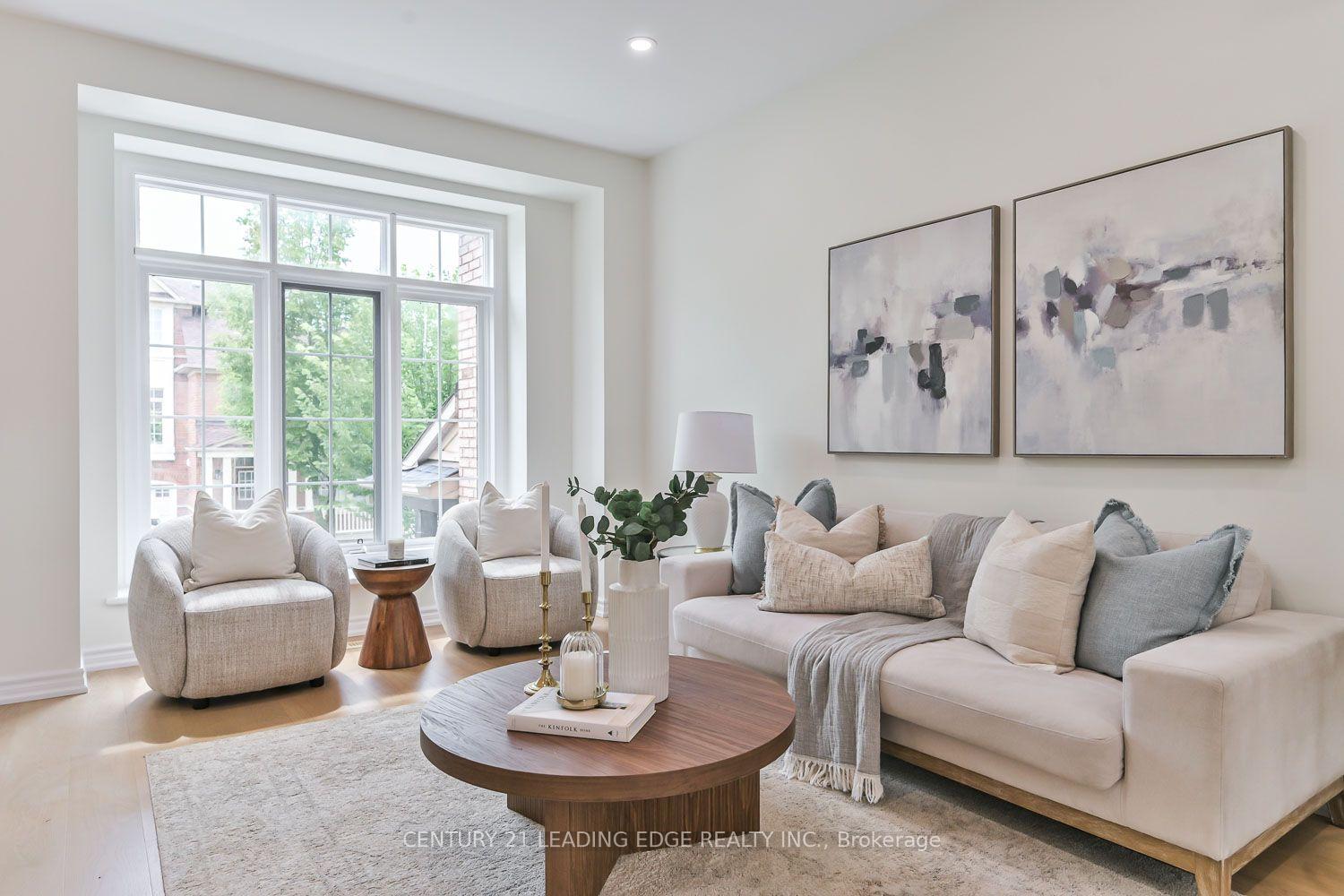 Photo 8 of 23 Crawford Street, Markham, Berczy — HOMEH