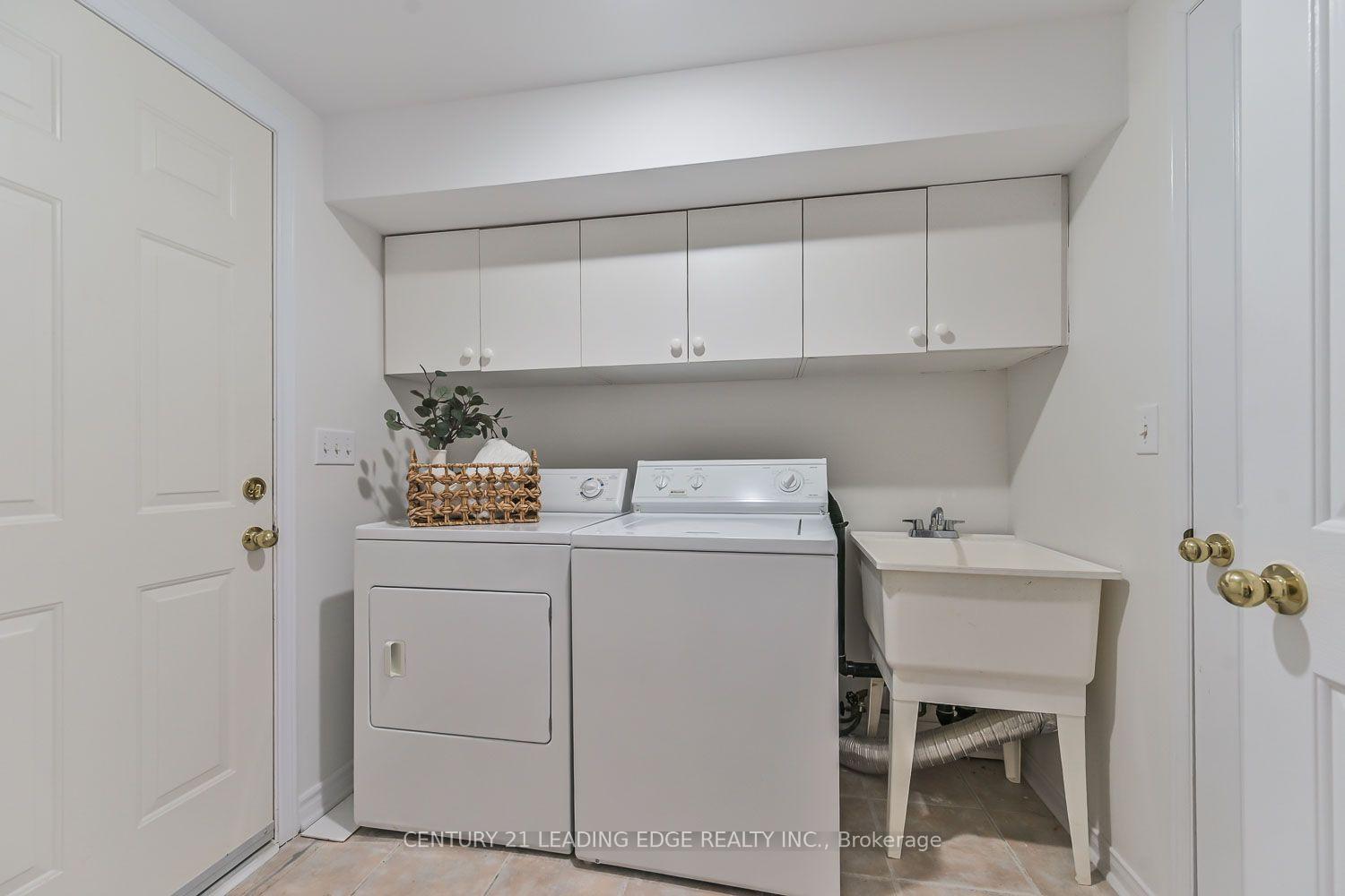 Photo 31 of 23 Crawford Street, Markham, Berczy — HOMEH