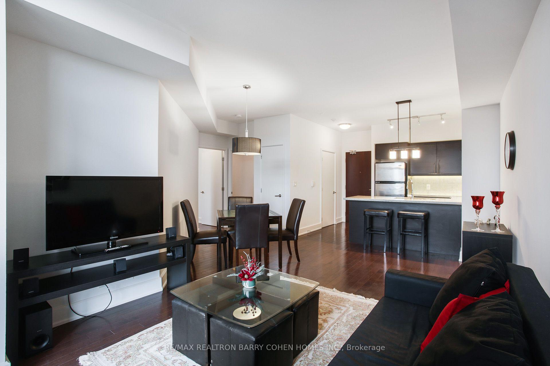 Photo 10 of Unit 616, 676 Sheppard Avenue E, North York, Bayview Village — HOMEH