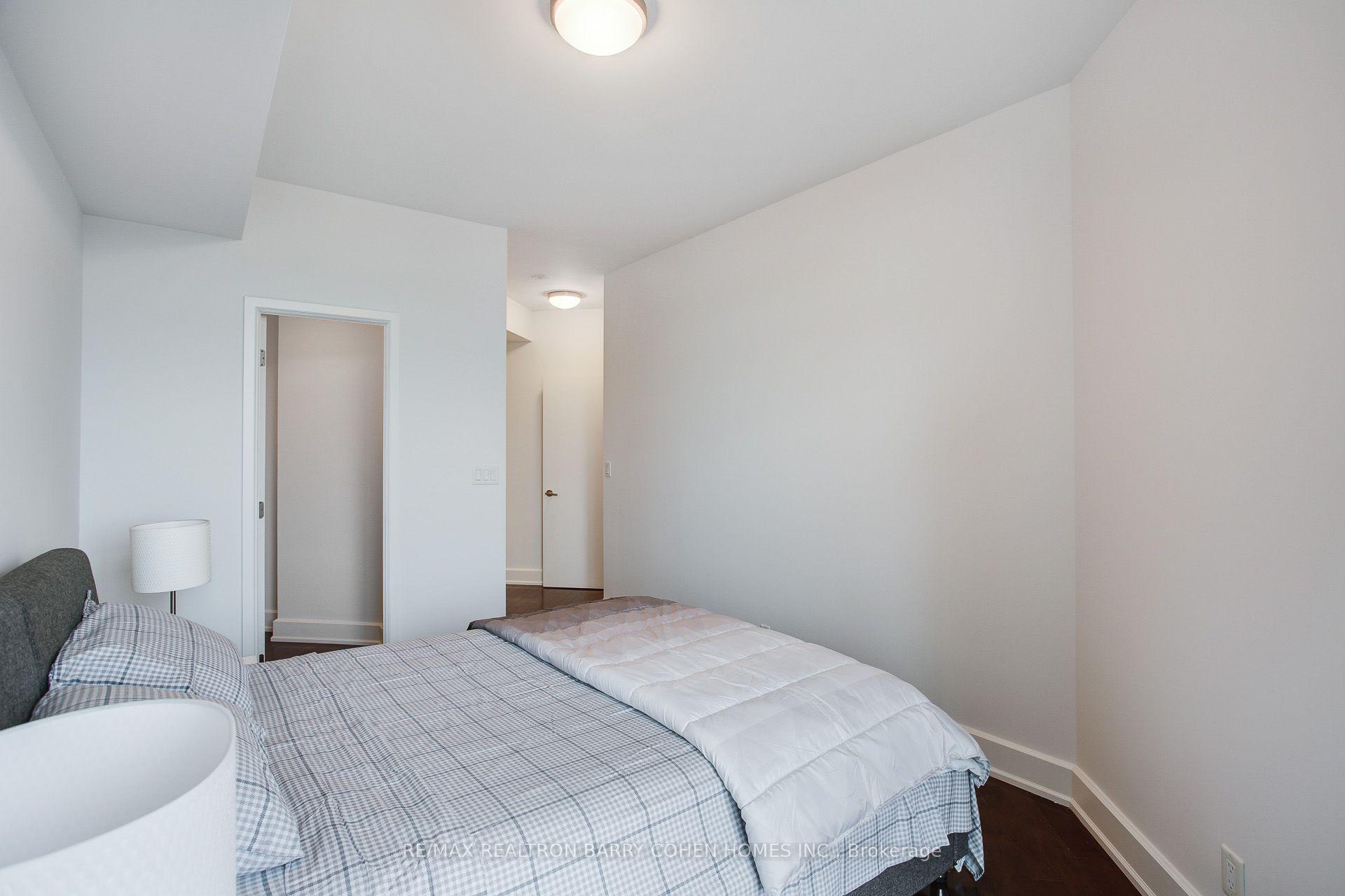 Photo 15 of Unit 616, 676 Sheppard Avenue E, North York, Bayview Village — HOMEH