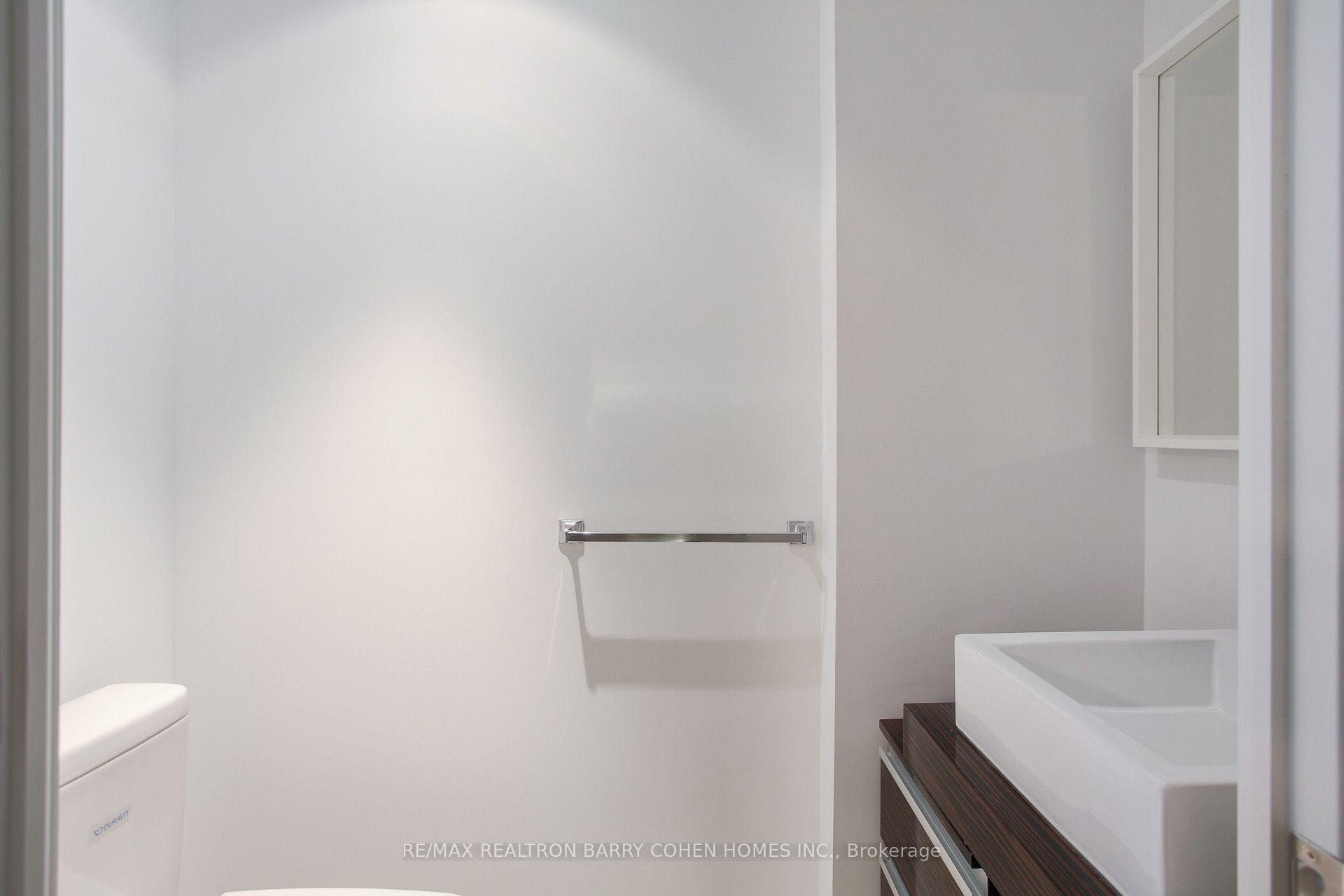 Photo 19 of Unit 616, 676 Sheppard Avenue E, North York, Bayview Village — HOMEH