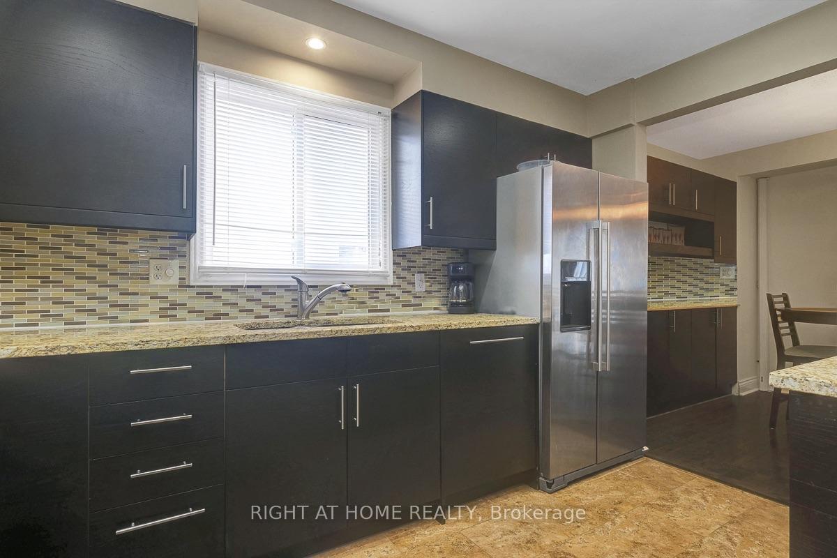 Photo 15 of 1736 Stoneboat Crescent, Ottawa, Convent Glen South — HOMEH