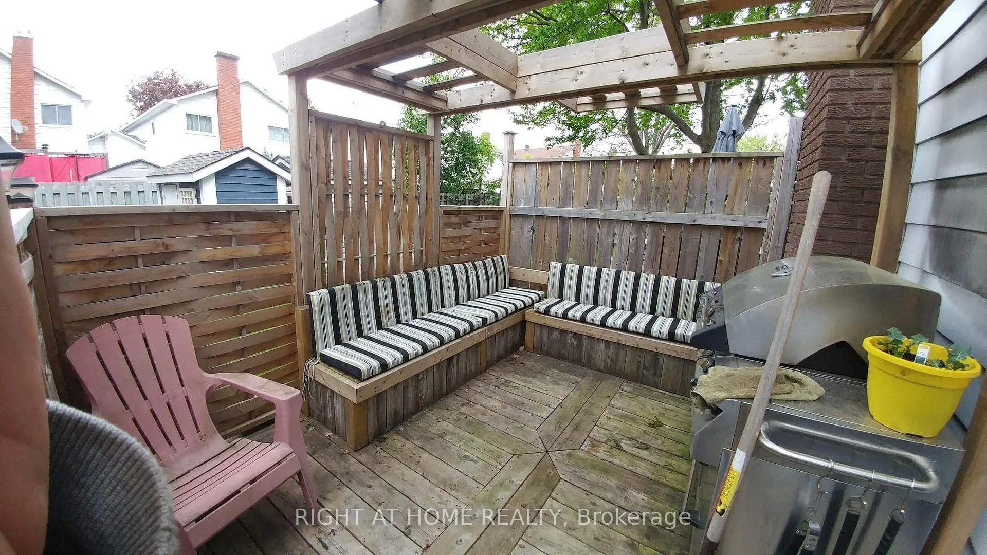 Photo 29 of 1736 Stoneboat Crescent, Ottawa, Convent Glen South — HOMEH
