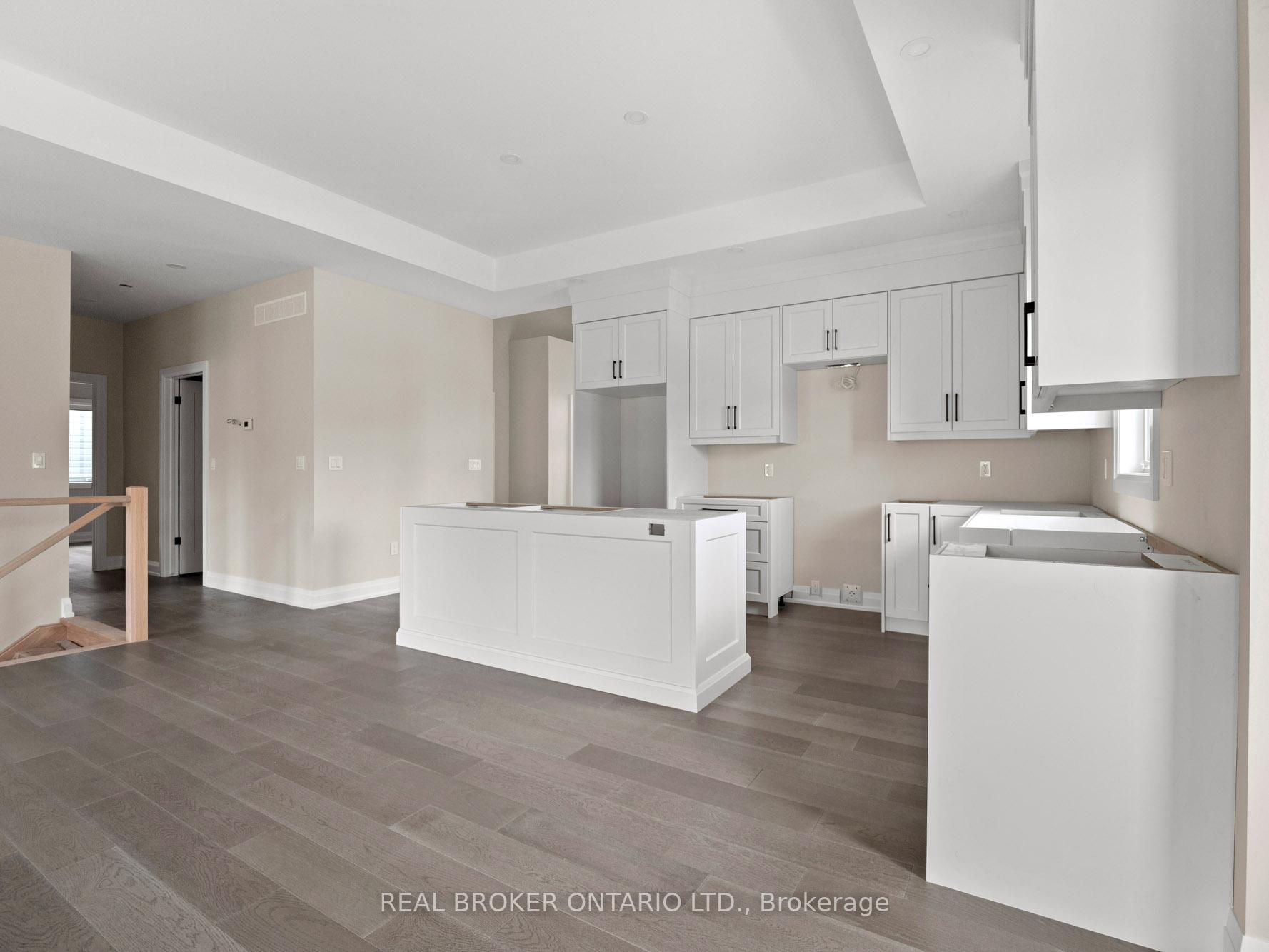 Photo 9 of 118 Willowbrook Drive, Welland, West Welland — HOMEH