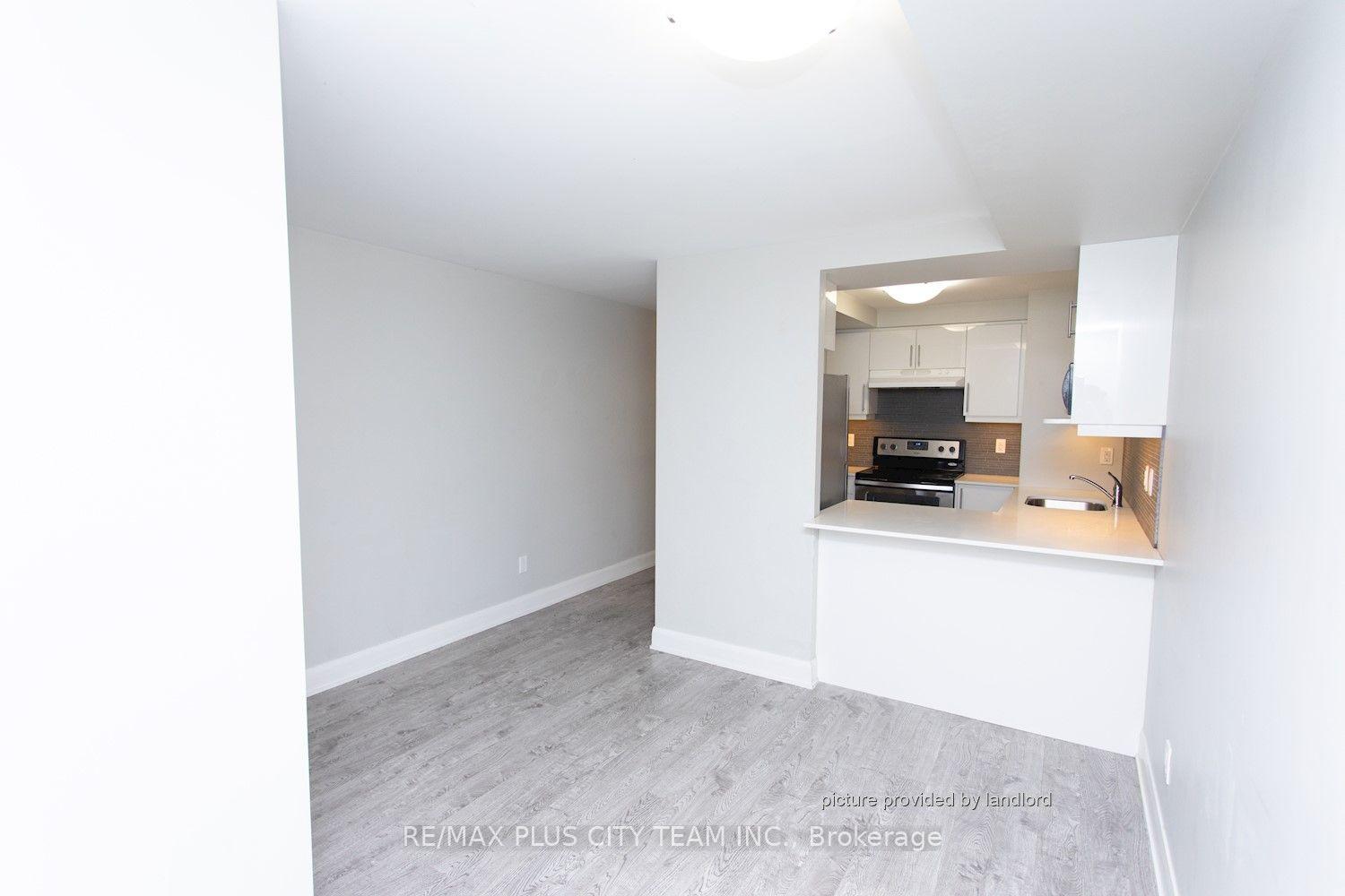 Photo 3 of Unit L06, 686 Bathurst Street, Toronto, Palmerston-Little Italy — HOMEH