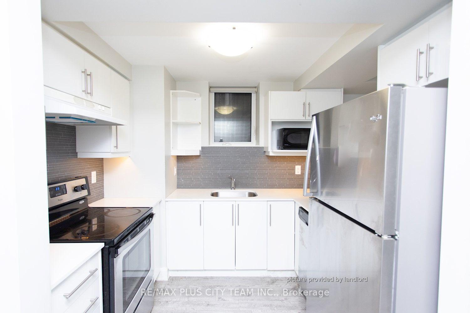 Photo 5 of Unit L06, 686 Bathurst Street, Toronto, Palmerston-Little Italy — HOMEH