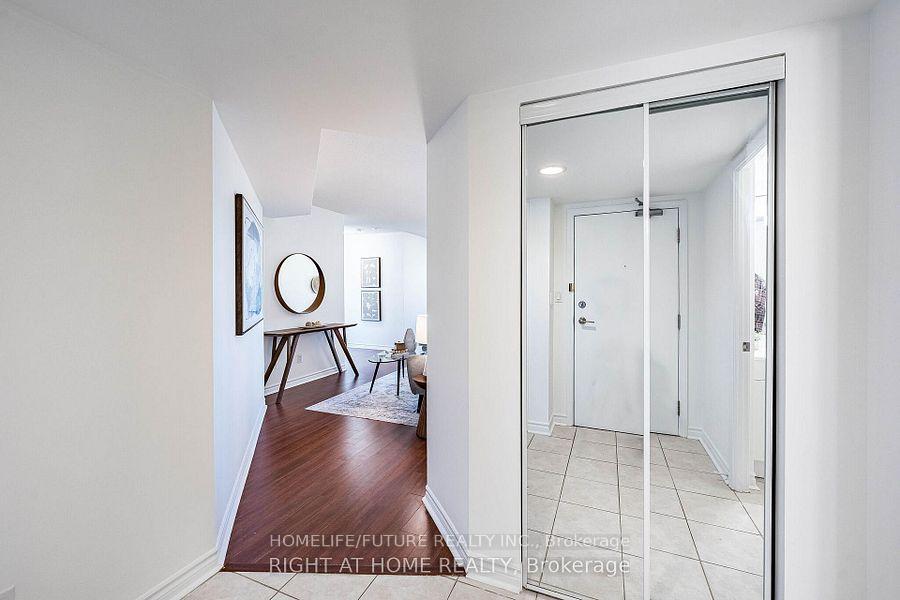 Photo 3 of Unit 512, 2 Rean Drive, North York, Bayview Village — HOMEH