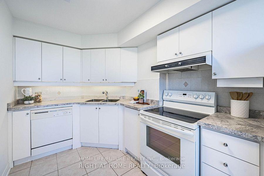 Photo 8 of Unit 512, 2 Rean Drive, North York, Bayview Village — HOMEH