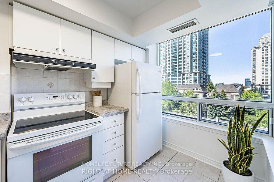 Photo 9 of Unit 512, 2 Rean Drive, North York, Bayview Village — HOMEH