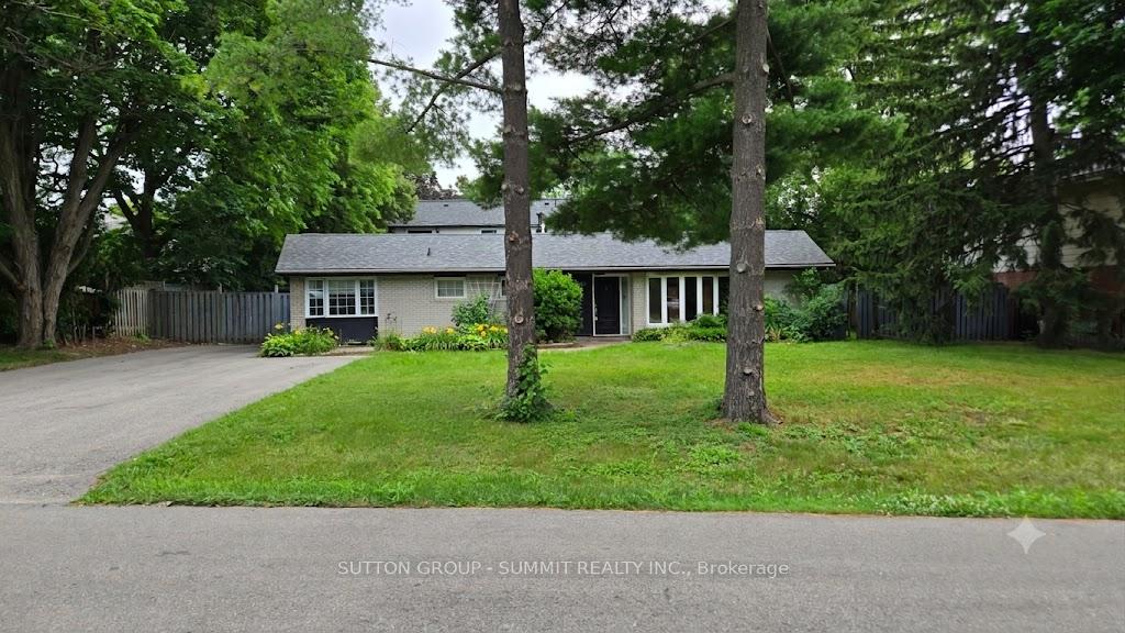 Photo 1 of 1065 Bomorda Drive, Oakville, College Park — HOMEH