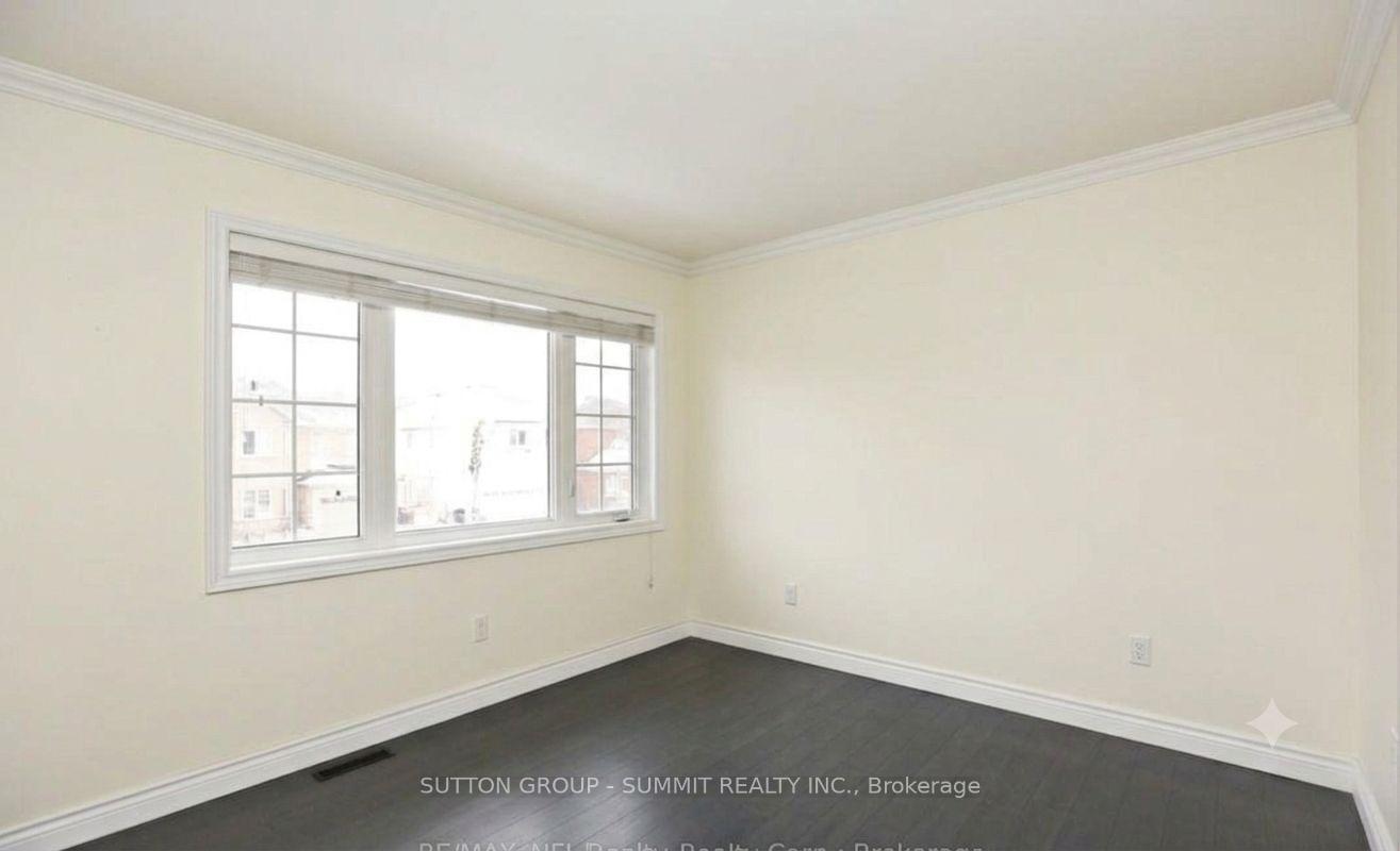 Photo 10 of 1065 Bomorda Drive, Oakville, College Park — HOMEH