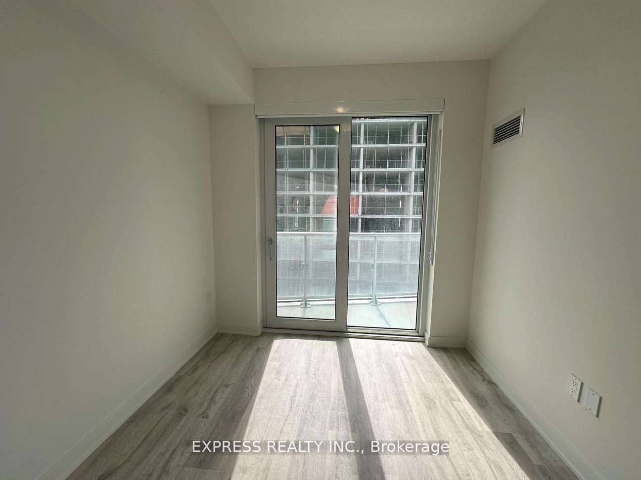 Photo 4 of Unit 4811, 100 Dalhousie Street, Toronto, Church-Yonge Corridor — HOMEH