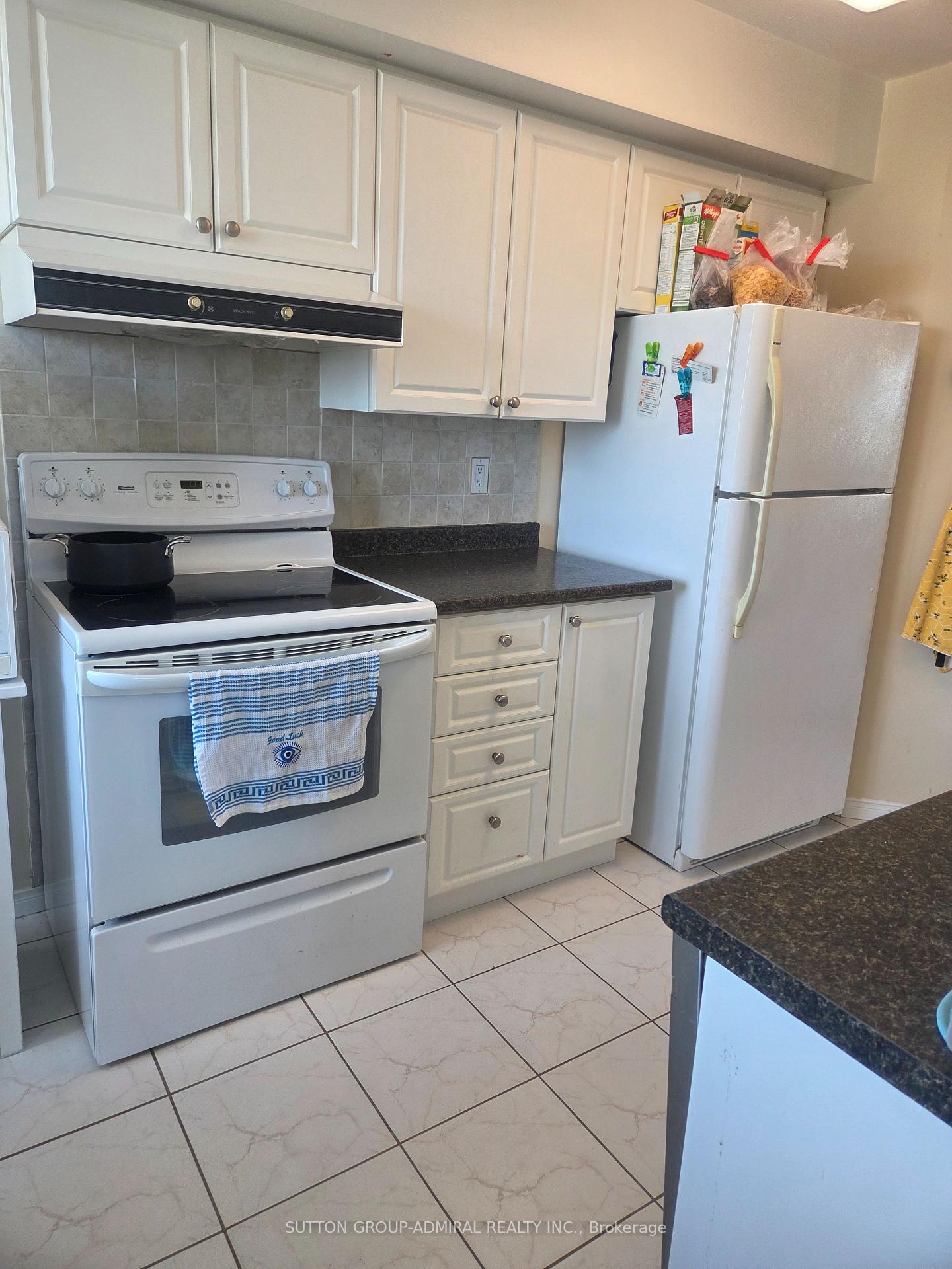 Photo 14 of Unit PH210, 1 Emerald Lane, Vaughan, Crestwood-Springfarm-Yorkhill — HOMEH