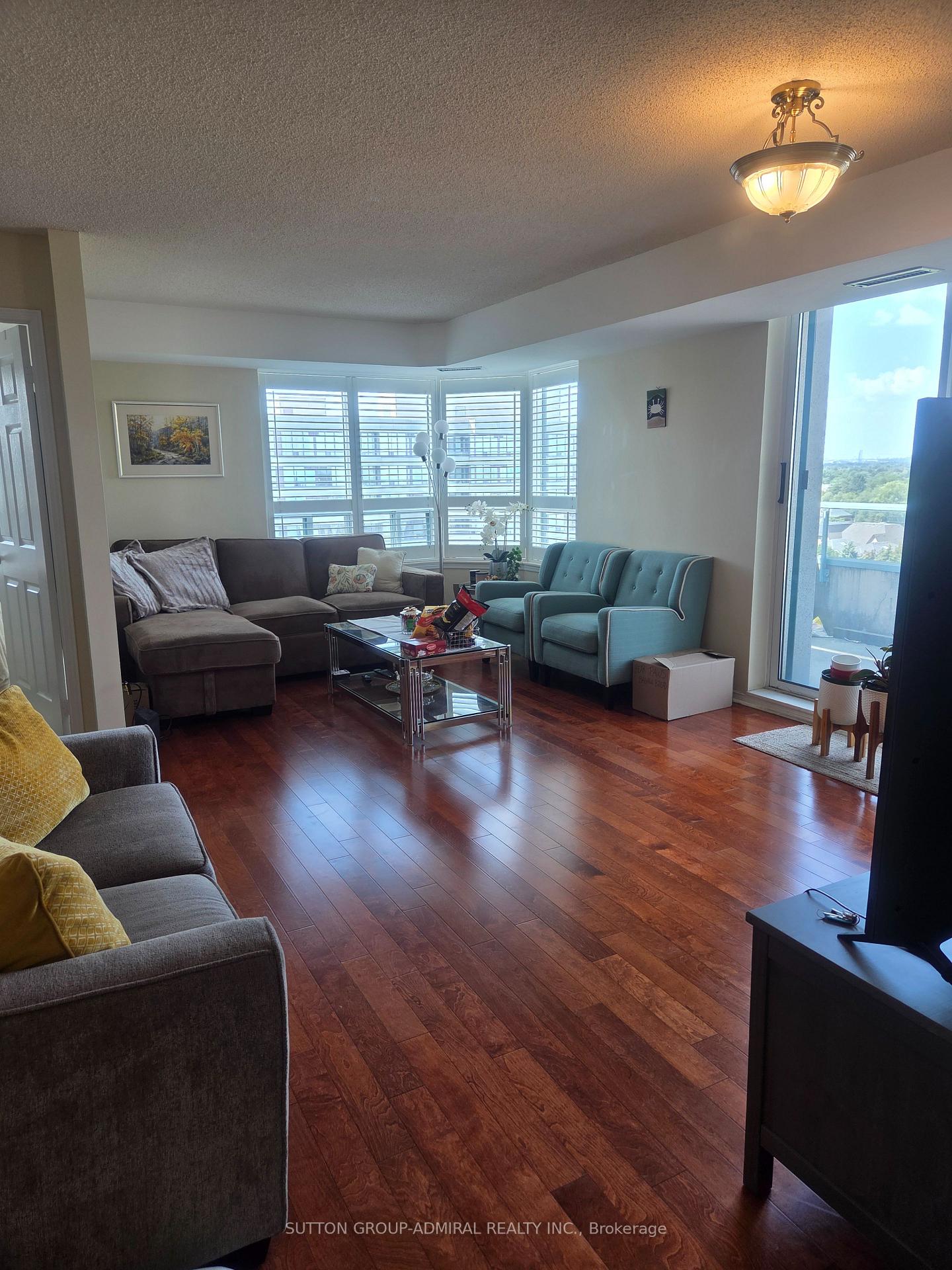 Photo 15 of Unit PH210, 1 Emerald Lane, Vaughan, Crestwood-Springfarm-Yorkhill — HOMEH