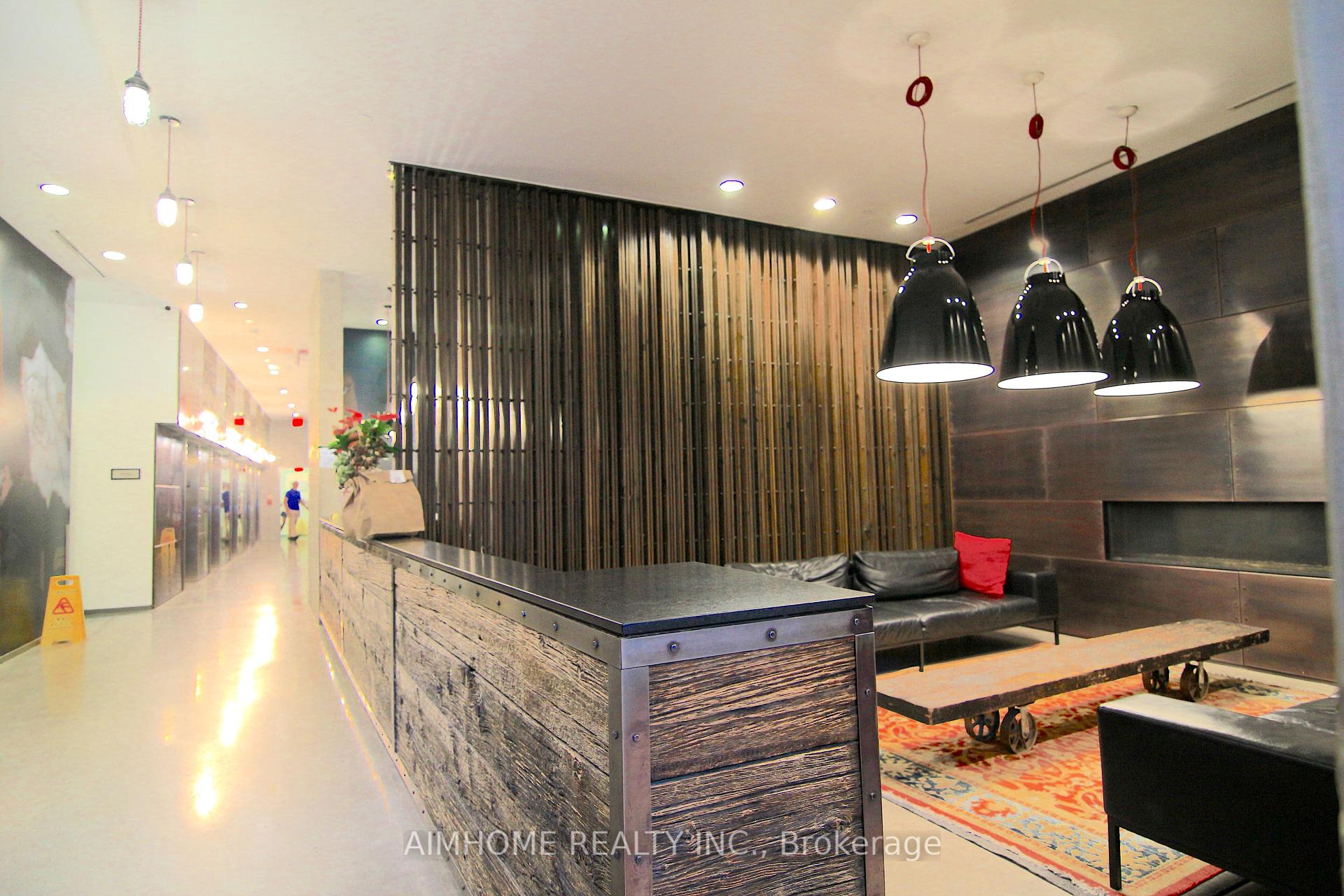 Photo 3 of Unit 910, 5 St Joseph Street, Toronto, Bay Street Corridor — HOMEH